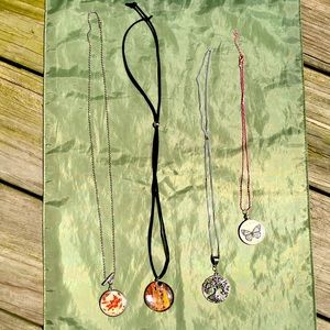 4 cute Necklaces